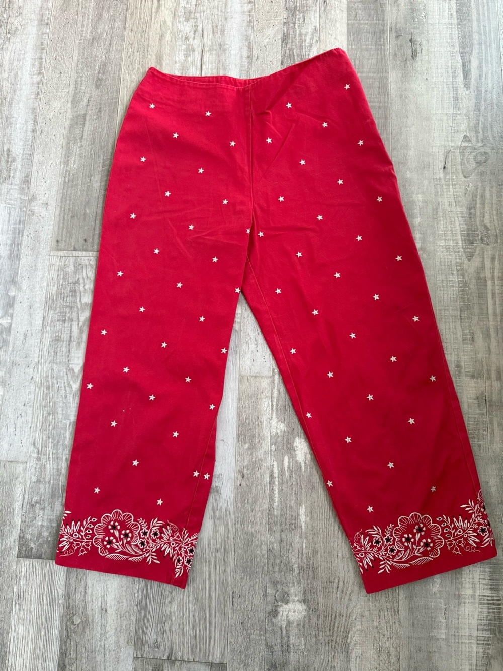Petite Sophisticate Red Cropped Pants with White Star Embroidery